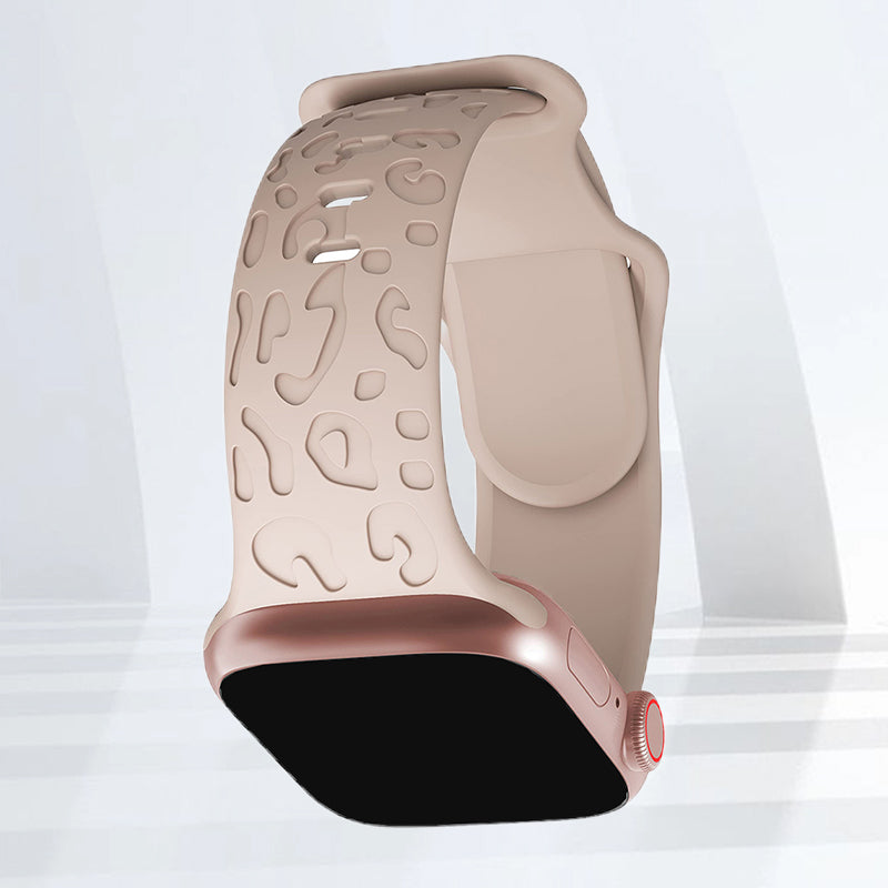 Engraved Apple Watch Band Features personalized engraved patterns for a unique aesthetic.