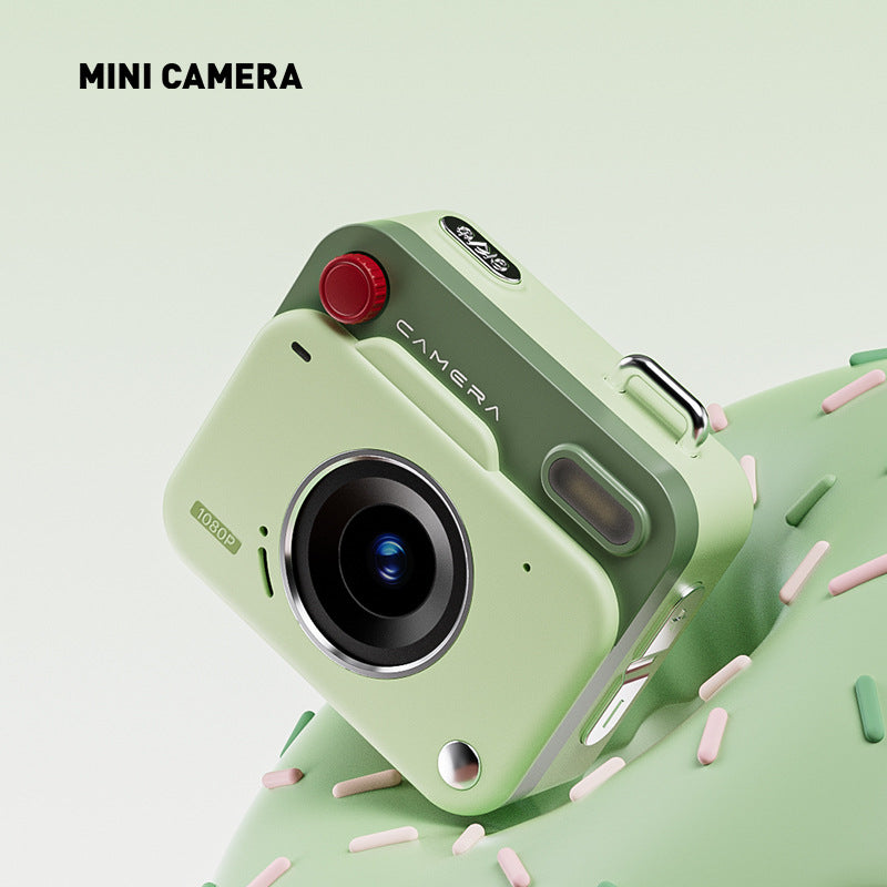 Digital Camera Retro Design: Vintage-inspired aesthetics with modern functionality.